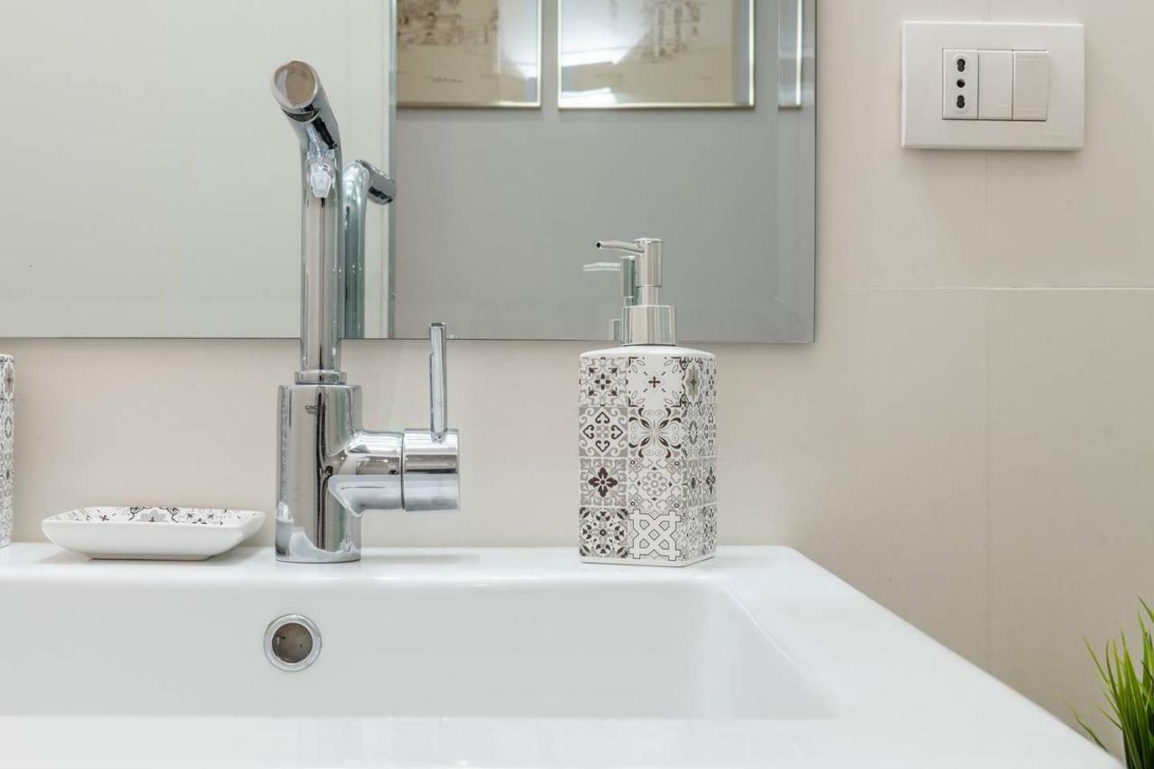 Mirti Boutique Apartment Heart Cagliari Kültér fotó